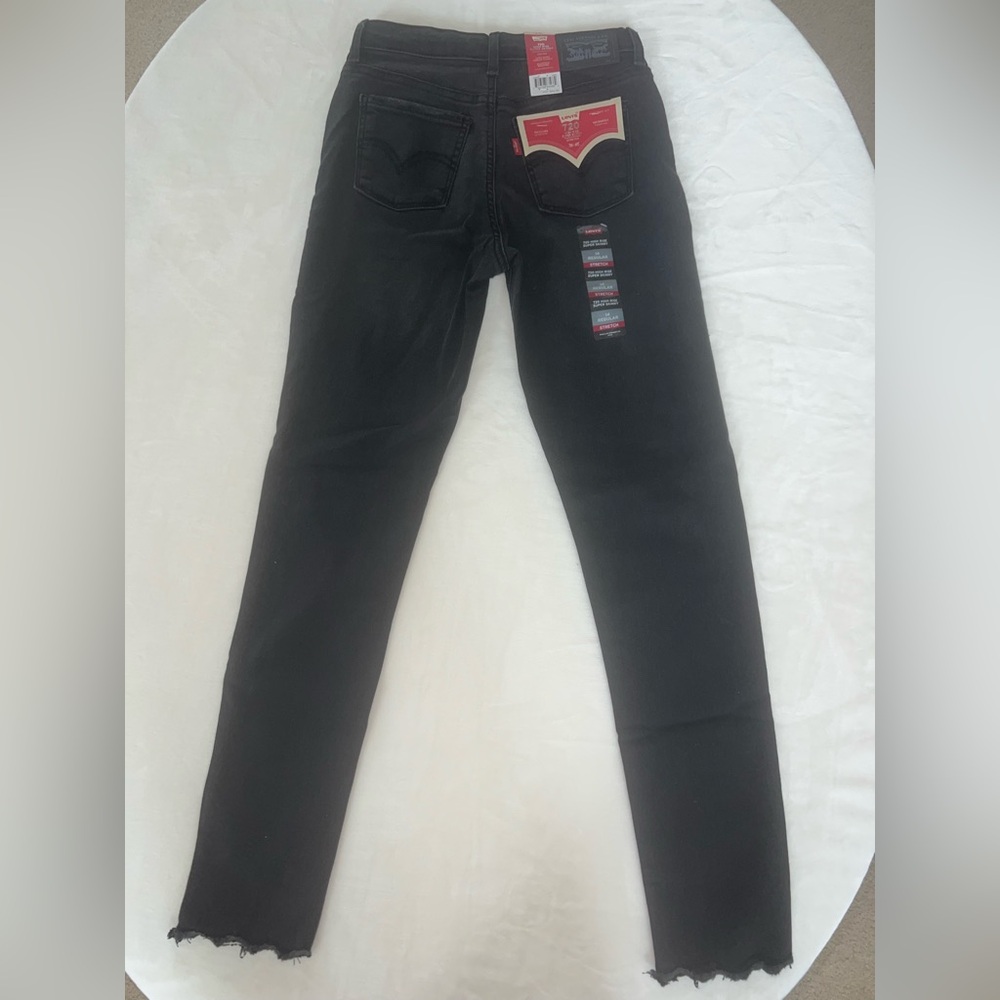 Levi’s Girls 720 High Rise Super Skinny Jeans Black Distressed Raw Hem Size 14 - Picture 2 of 9
